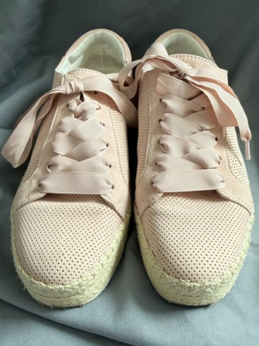 Kenneth Cole Blush Pink Perforated Leather Espadrille Platform Sneakers (Size 8)